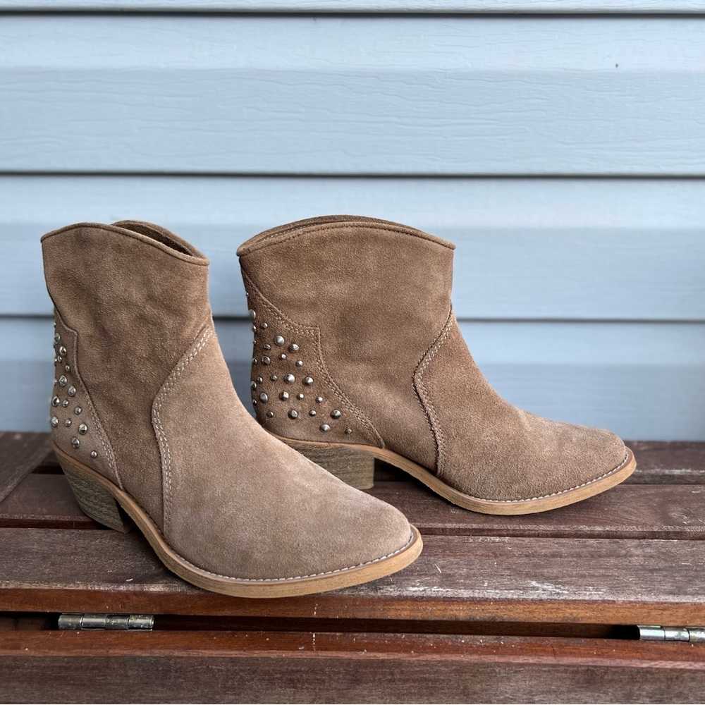 Bershka Real Suede Studded Heel Cowboy Boots